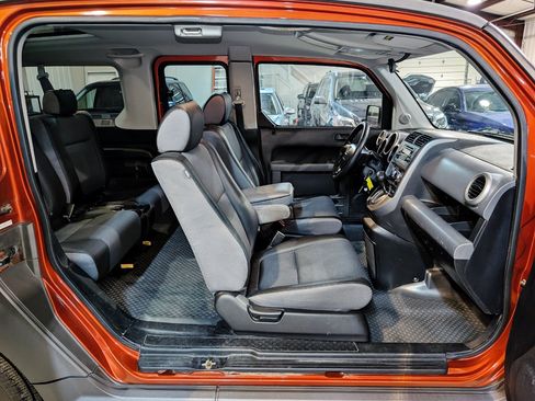 Used 2005 Honda Element EX image 23