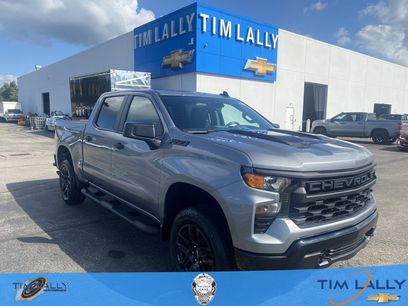 New 2026 Chevrolet Silverado 1500 Custom Trail Boss w/ Turbomax Blackout Package