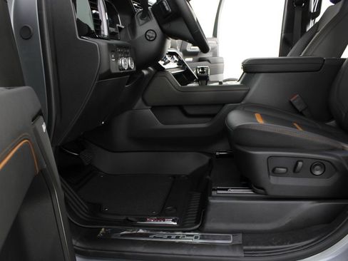 New 2026 GMC Sierra 1500 AT4 AWD/4WD image 21