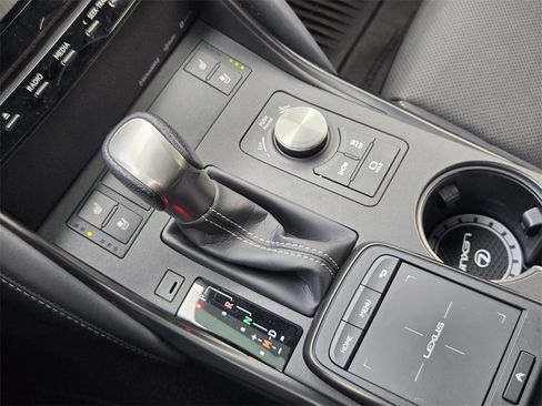 Used 2022 Lexus IS 350 F Sport image 20