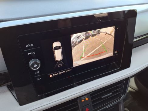 New 2026 Volkswagen Taos S image 17