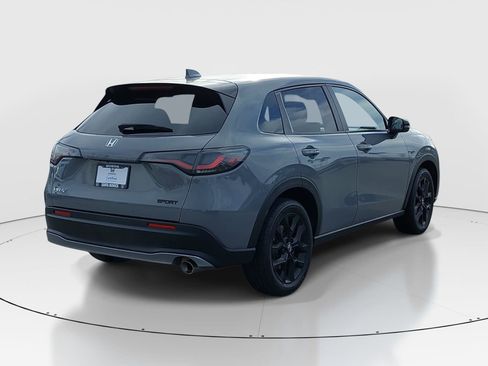 Used 2024 Honda HR-V Sport image 5