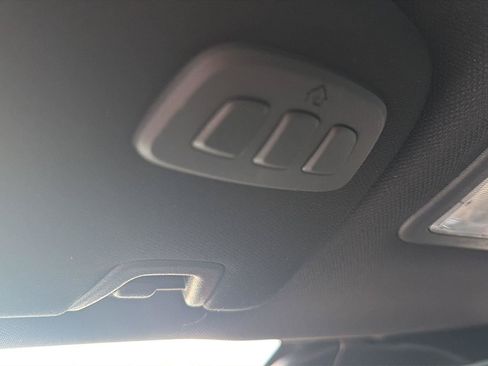 Used 2025 Ford Mustang GT Premium RWD image 27