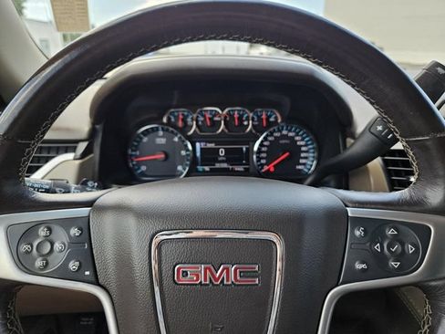 Used 2019 GMC Yukon XL SLT w/ HD Trailering Package RWD image 33