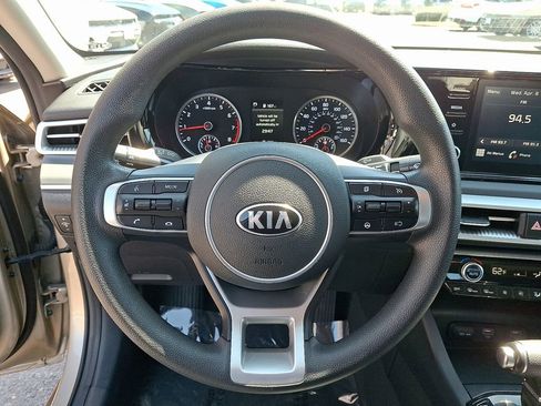 Used 2021 Kia K5 LXS image 18