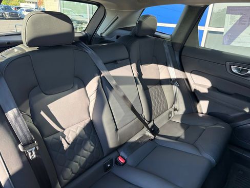 Used 2026 Volvo XC60 B5 Plus AWD/4WD image 24