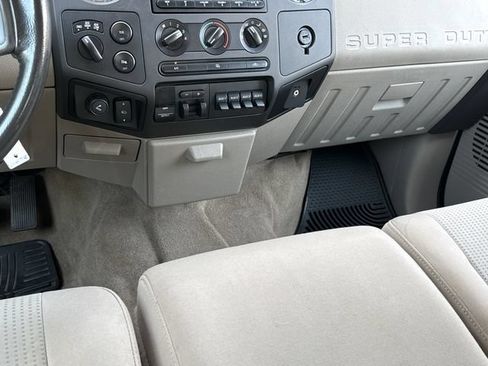 Used 2008 Ford F250 XL AWD/4WD image 12