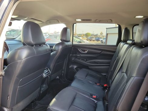 Certified 2023 Subaru Ascent Limited AWD/4WD image 13