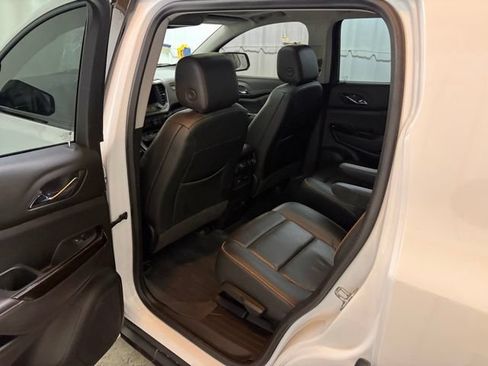 Used 2022 GMC Acadia AT4 w/ GMC Pro Grade Package AWD/4WD image 28