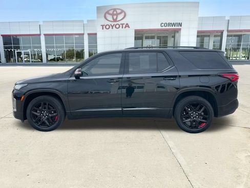 Used 2023 Chevrolet Traverse Premier w/ Redline Edition AWD/4WD image 3