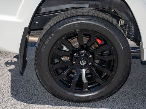 Used 2022 Toyota 4Runner Limited image 41