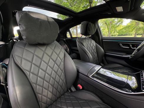 Used 2023 Mercedes-Benz S 580 4MATIC Sedan image 22