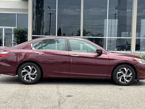 Used 2016 Honda Accord LX image 4