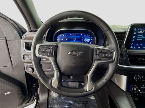 Used 2023 Chevrolet Tahoe Z71 AWD/4WD image 11