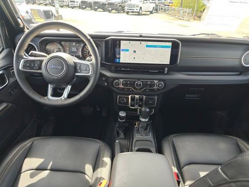 Certified 2024 Jeep Wrangler Unlimited Sahara AWD/4WD image 22