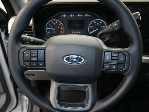 New 2026 Ford F250 XL w/ XL Chrome Package AWD/4WD image 16