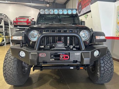 Used 2023 Jeep Gladiator Rubicon w/ Cold Weather Group AWD/4WD image 55