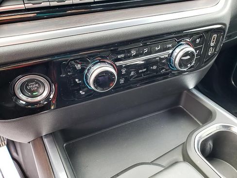 Used 2023 GMC Sierra 1500 SLT w/ SLT Premium Package image 15