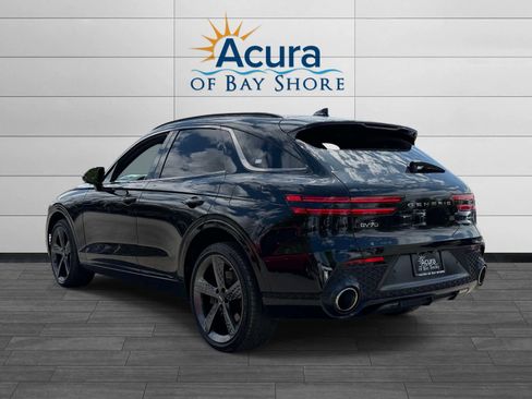 Used 2022 Genesis GV70 3.5T Sport w/ Sport Prestige Package AWD/4WD image 5
