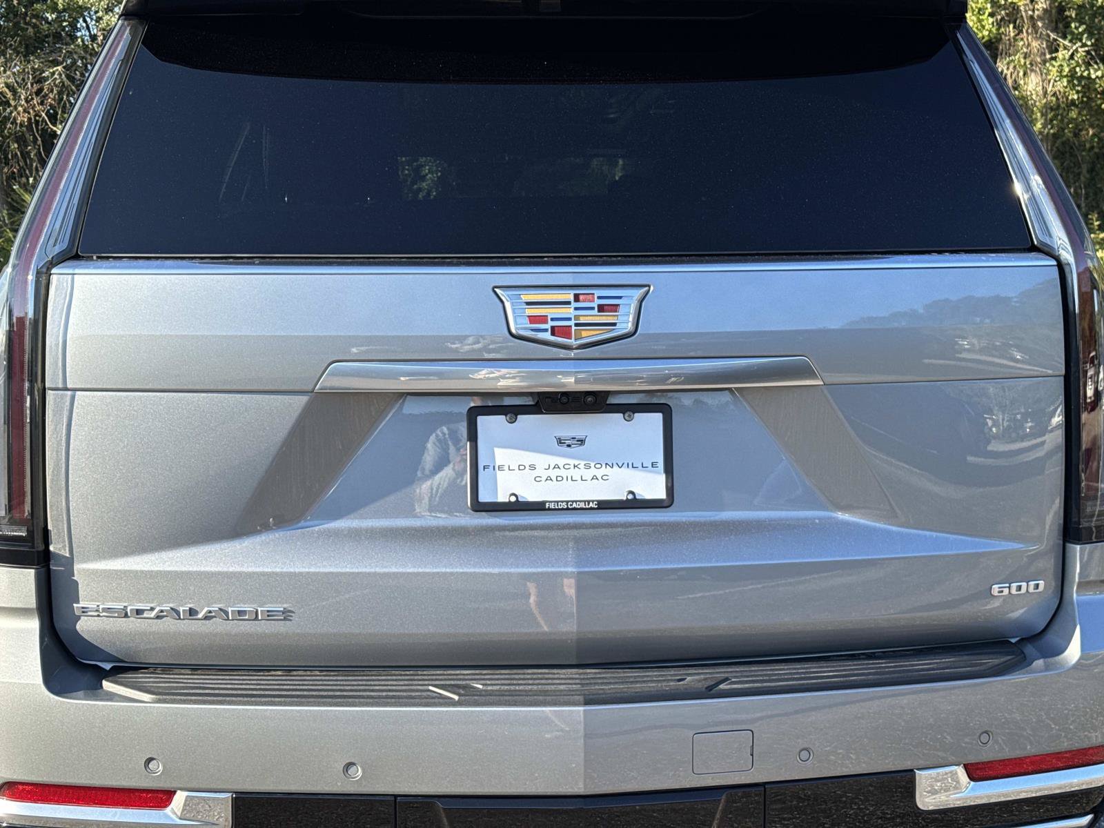 Used 2026 Cadillac Escalade Platinum Luxury w/ LPO, Floor Liner Package AWD/4WD image 10