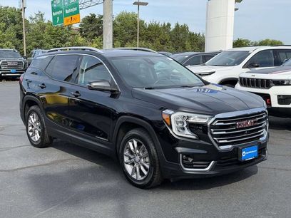Used 2022 GMC Terrain SLT w/ Infotainment Package II