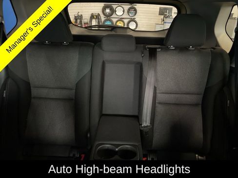 Used 2024 Nissan Rogue SV image 13