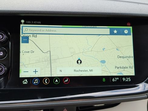 Used 2023 Buick Envision Avenir AWD/4WD image 19