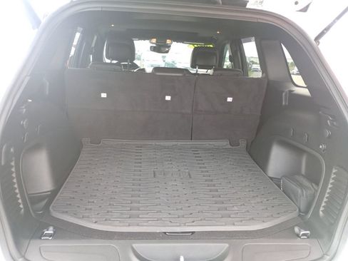 Used 2021 Jeep Grand Cherokee Limited w/ Quick Order Package 28K 80th image 7