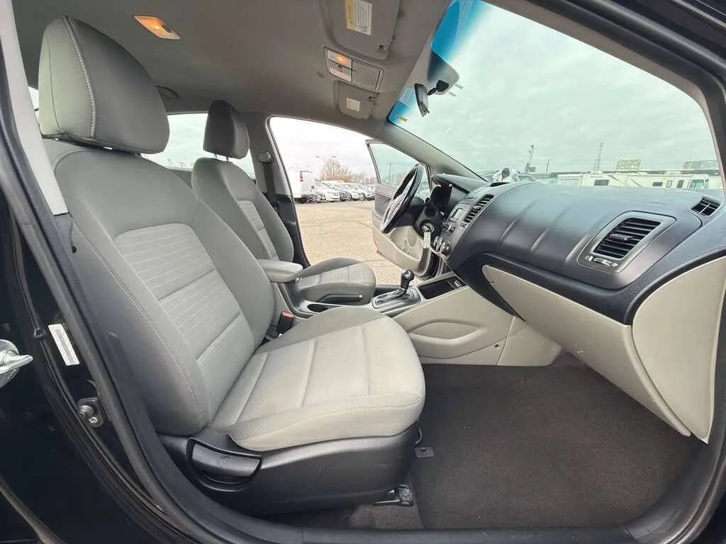 Used 2015 Kia Forte EX FWD image 33