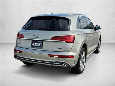 Used 2021 Audi Q5 Prestige w/ Prestige Package image 5