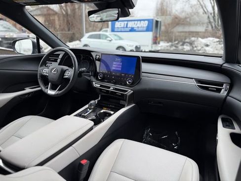 Used 2023 Lexus RX 350 Premium w/ Accessory Package (Z1) image 19