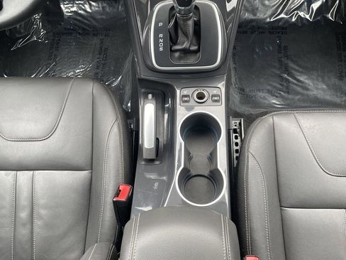 Used 2013 Ford Escape Titanium w/ Class II Trailer Tow Pkg image 24