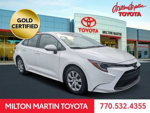 Certified 2024 Toyota Corolla LE FWD image 1