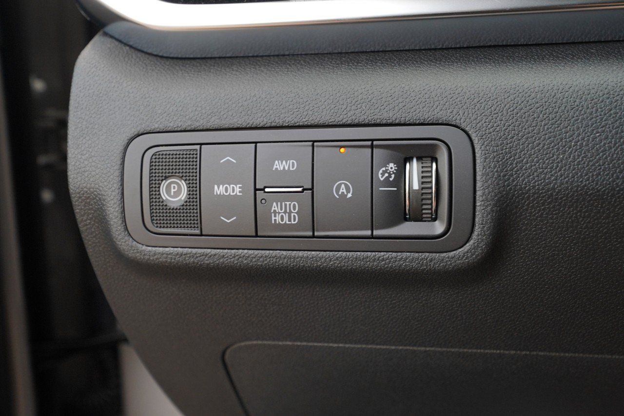 New 2027 GMC Terrain Elevation w/ Elevation Premium Package AWD/4WD image 16