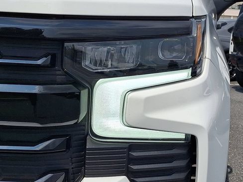 Used 2024 Chevrolet Silverado 1500 RST w/ Redline Edition AWD/4WD image 11