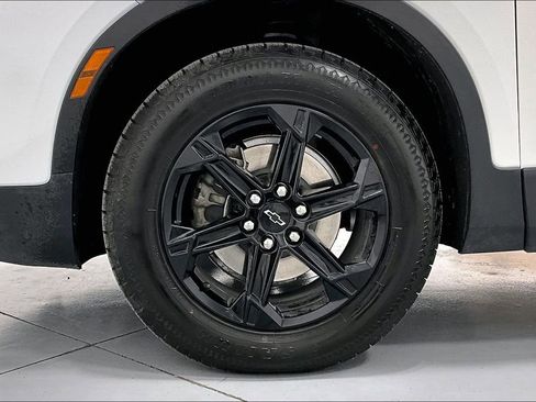 Used 2024 Chevrolet Blazer LT w/ Convenience Package FWD image 10