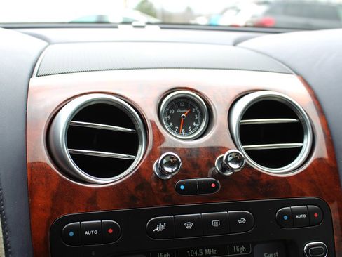 Used 2005 Bentley Continental GT image 19