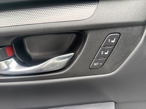 Used 2025 Honda CR-V Sport-L image 15