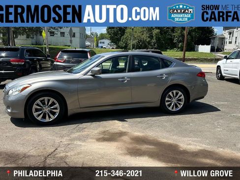 Used 2013 INFINITI M37 w/ Premium Pkg image 2