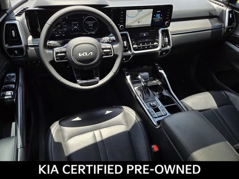 Certified 2023 Kia Sorento SX AWD/4WD image 19