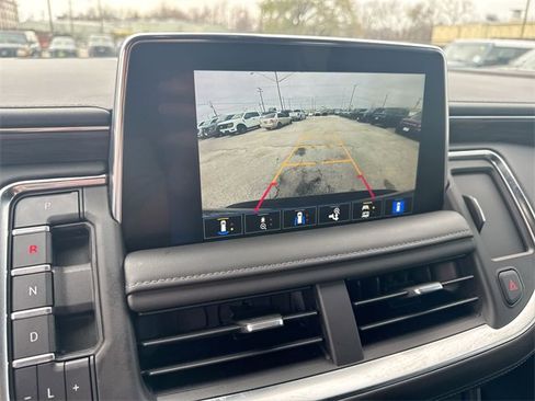 Used 2022 Chevrolet Tahoe LT w/ Luxury Package image 28