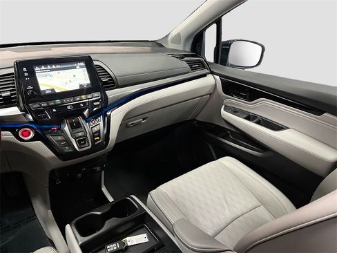 Used 2024 Honda Odyssey Elite image 24