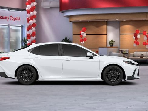 New 2026 Toyota Camry SE image 12