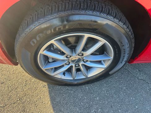 Used 2014 Dodge Grand Caravan R/T image 13