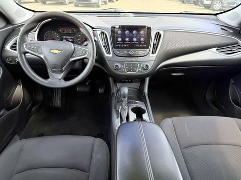 Used 2023 Chevrolet Malibu LT w/ Driver Confidence Package FWD image 14