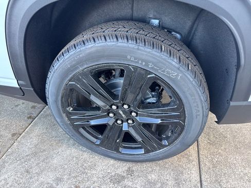 New 2026 GMC Acadia Elevation w/ Black Edition AWD/4WD image 14