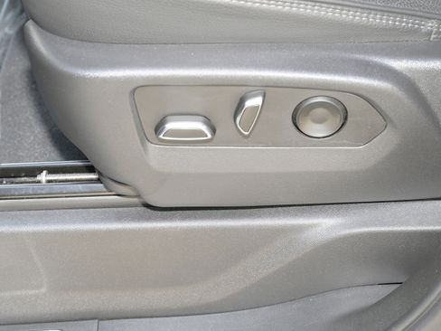 Used 2023 GMC Sierra 1500 Denali w/ Denali Reserve Package image 21