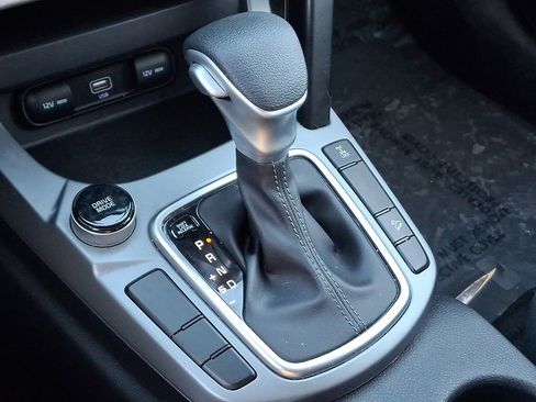 Certified 2023 Kia Seltos LX image 13