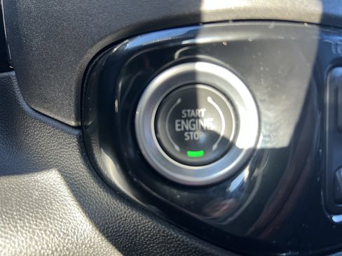 Certified 2022 Chevrolet Silverado 1500 RST w/ Redline Edition image 27