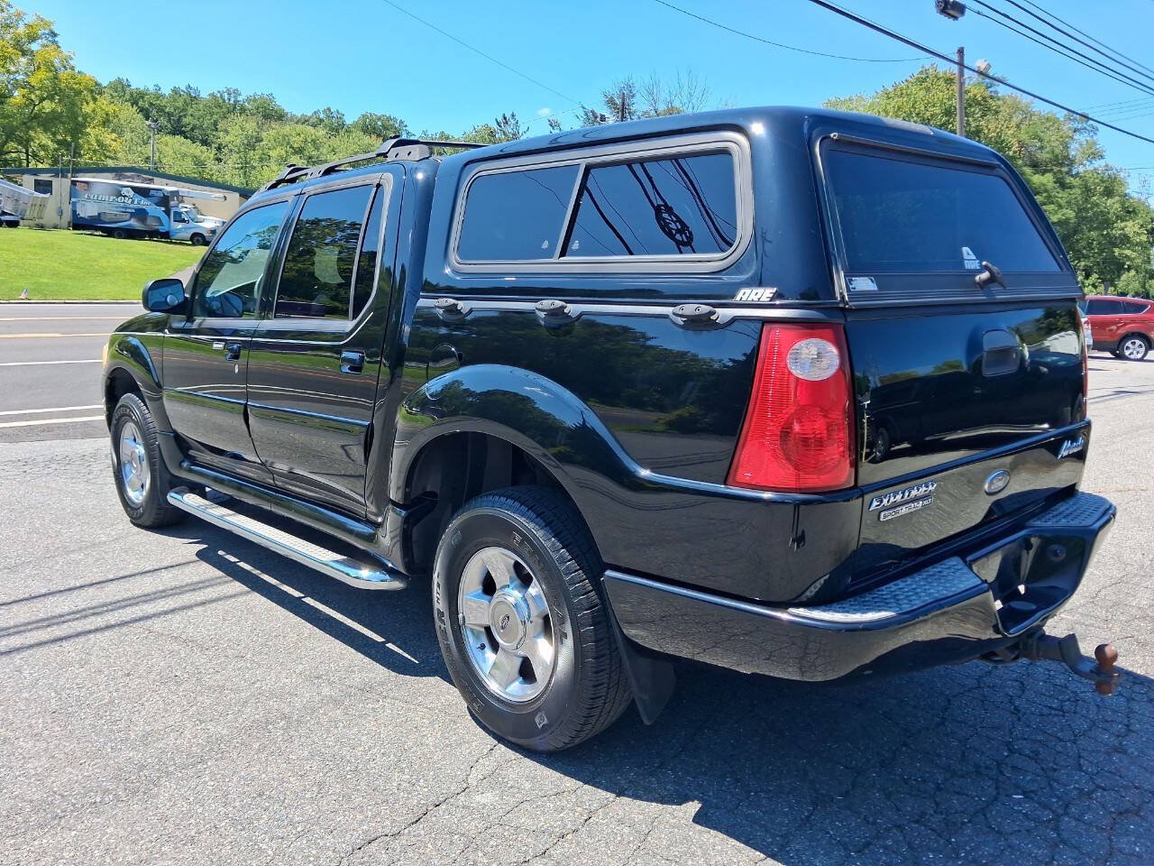 Used 2005 Ford Explorer Sport Trac 4x4 image 15
